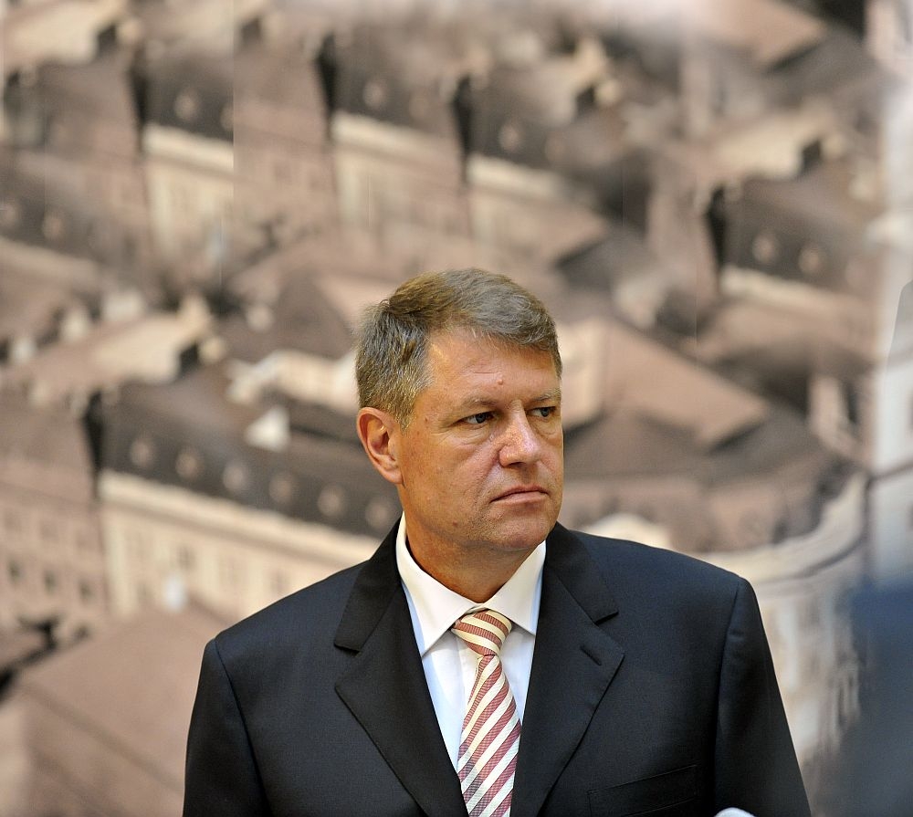 "INTERVIURI DE TOP" - Klaus Iohannis: "Nu trebuie să fii neamţ pentru a fi un bun administrator"