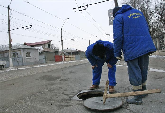 Salariaţii Apaterm nu ştiu ce soartă vor avea