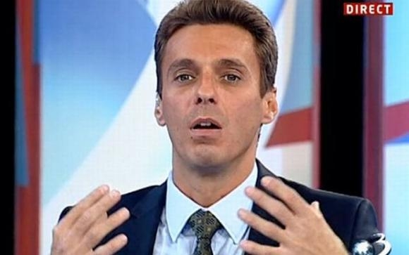 Nu plânge... Mircea