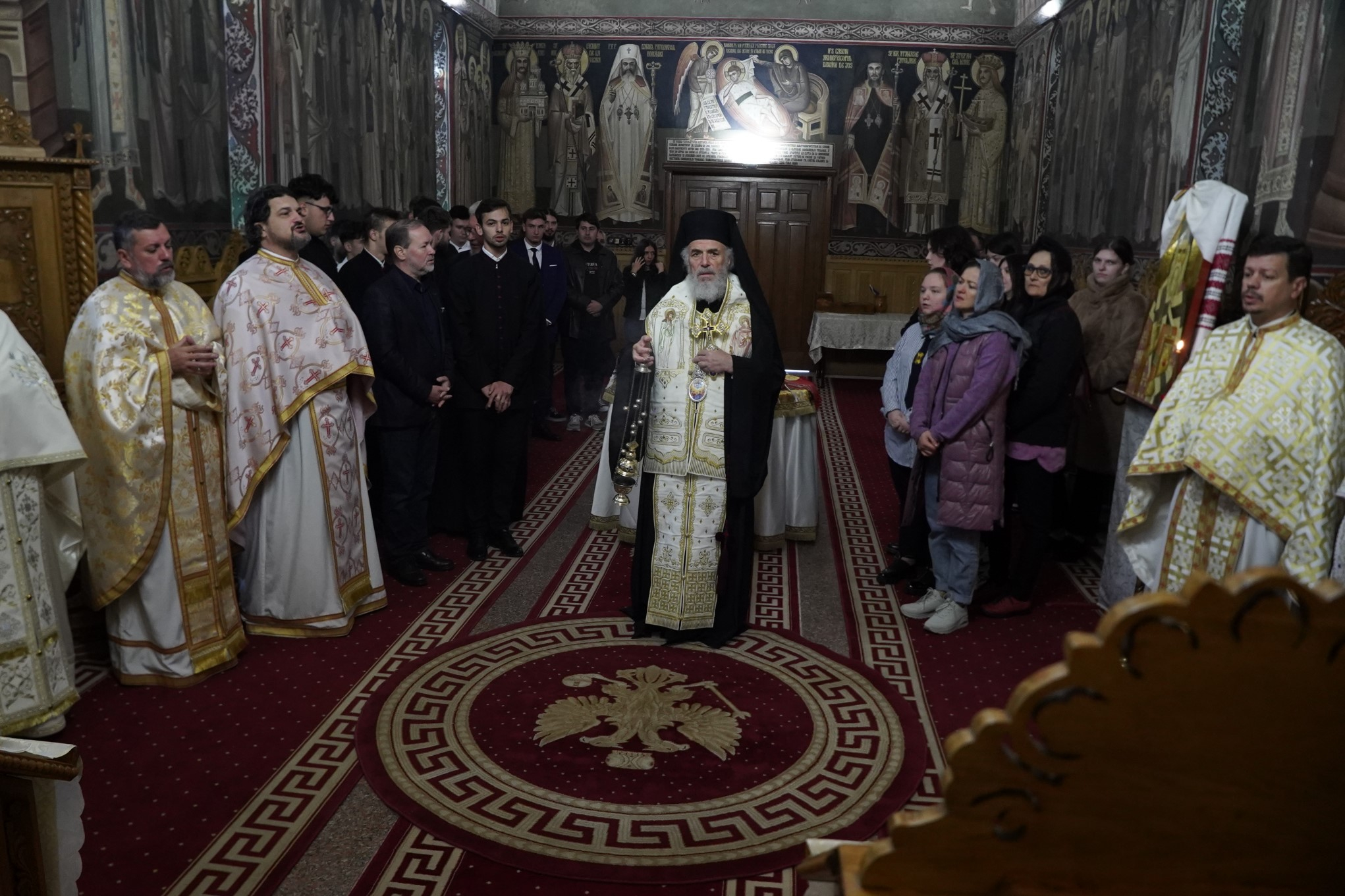 Revedere după trei decenii la Seminarul Teologic „Sf. Andrei“ din Galaţi