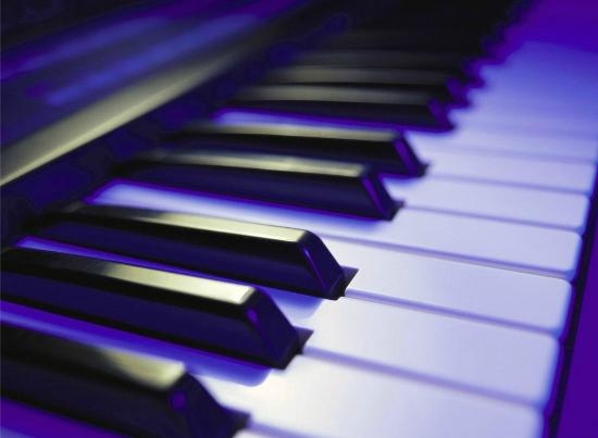 MUZICĂ LIVE: Pe ritmuri jazz şi blues