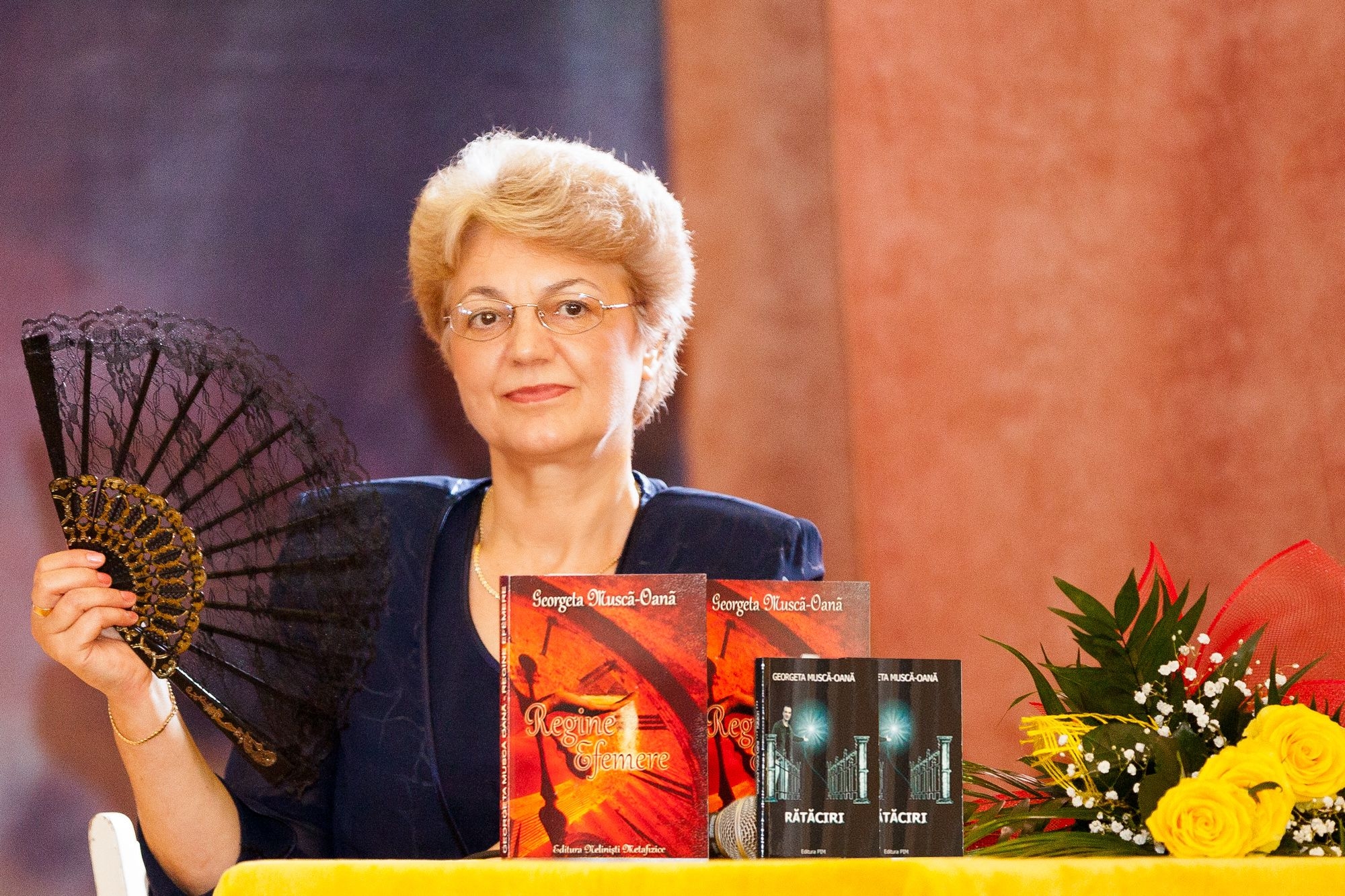 Poezie la Cercul Militar/ Georgeta Muscă-Oană - răni duble, în versuri fixe