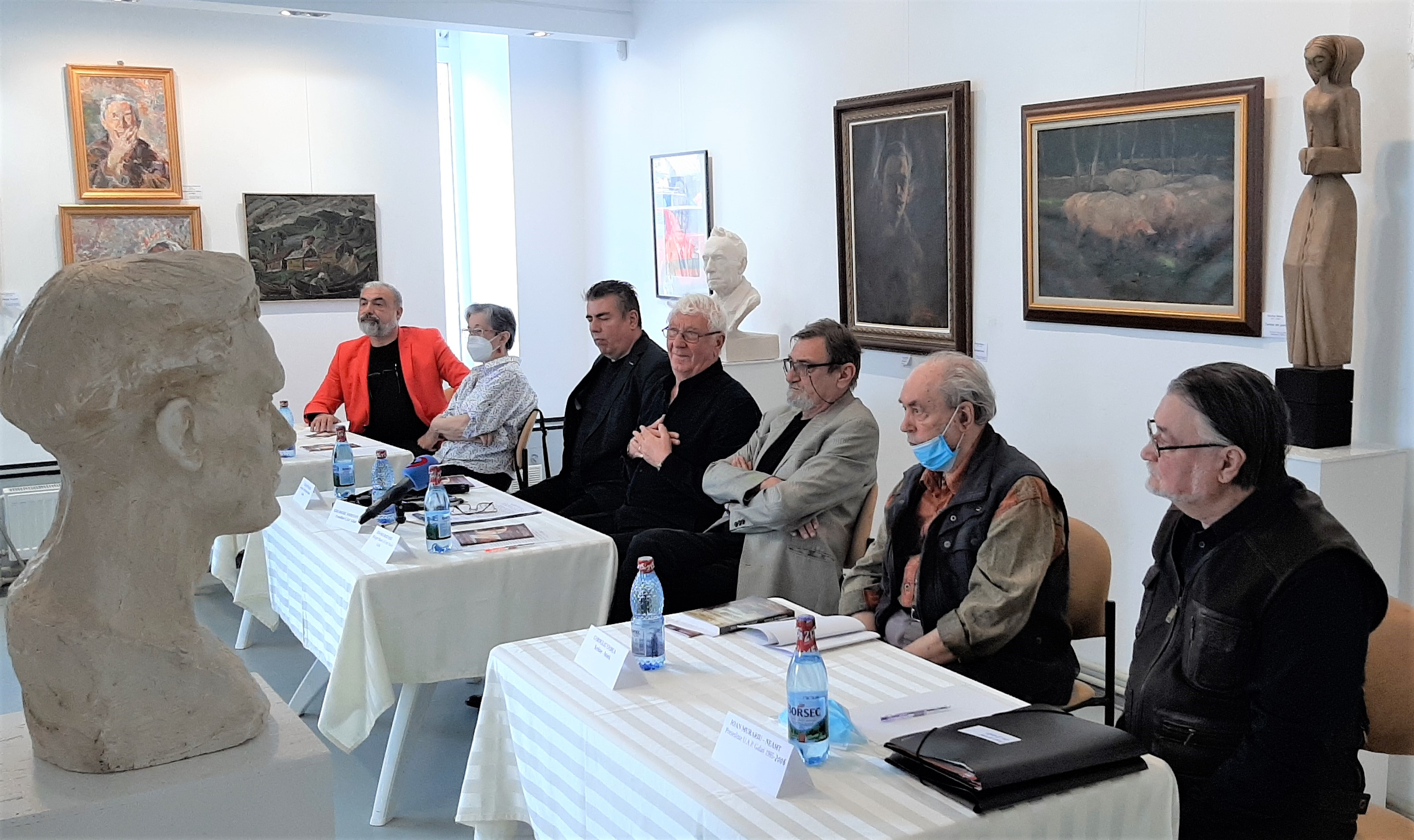 Două probleme edilitare mereu nerezolvate