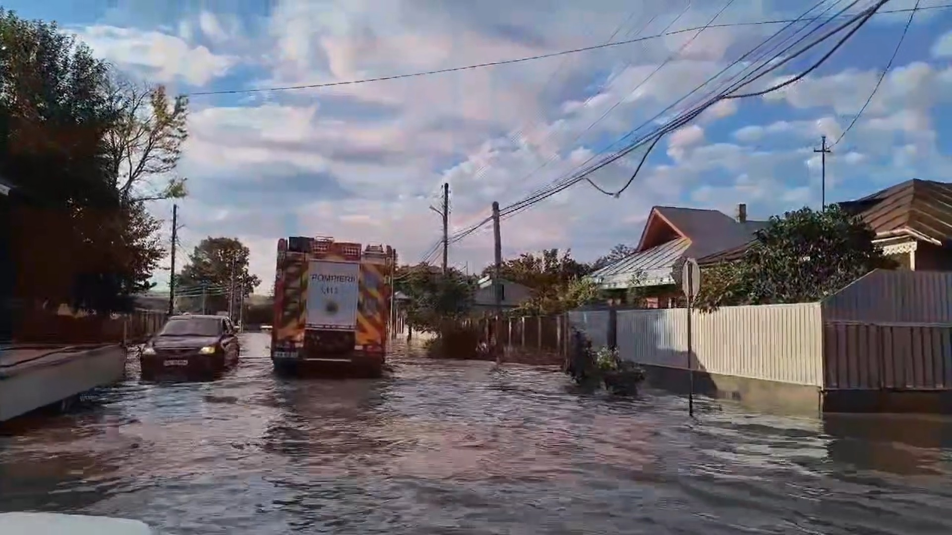 Oficiile poștale din Cudalbi și Pechea, distruse de ape