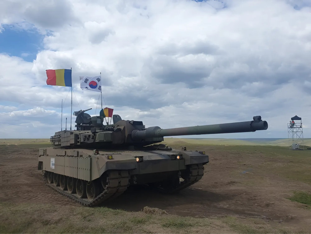 Tancurile sud-coreene au făcut spectacol la Smârdan (VIDEO)