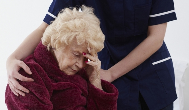 Campanie de conştientizare/ Expoziţie cu obiecte migălite de bolnavii de Alzheimer