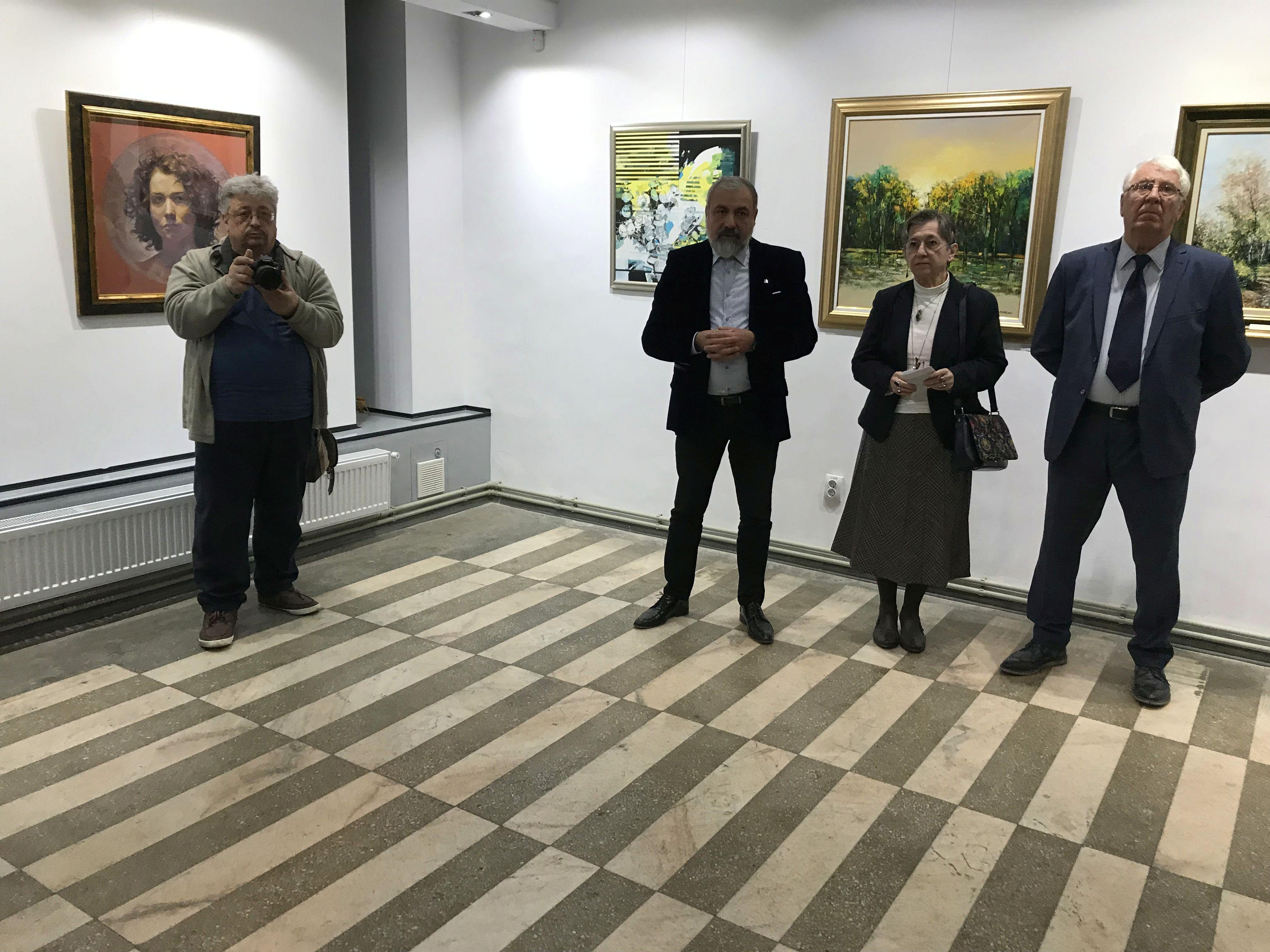 Sculptura, ca vedetă, pictura, ca uimire