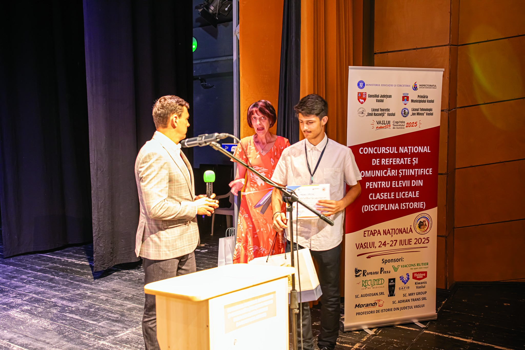 Premiul special la Concursului Național de Referate și Comunicări Științifice