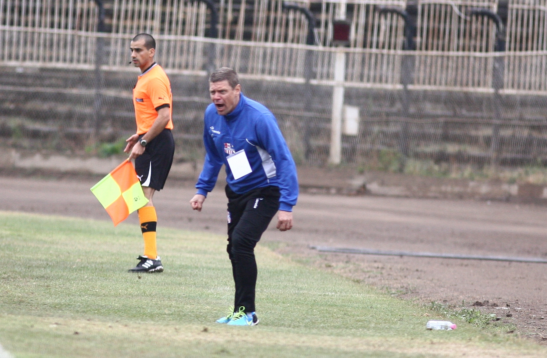 UPDATE / La Oţelul, mobilizare maximă pentru meciul de la Cluj: "Război! Cu Dumnezeu alături de noi!" 