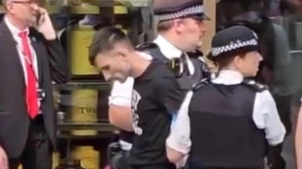 Român acuzat la Londra de tentativă de omor