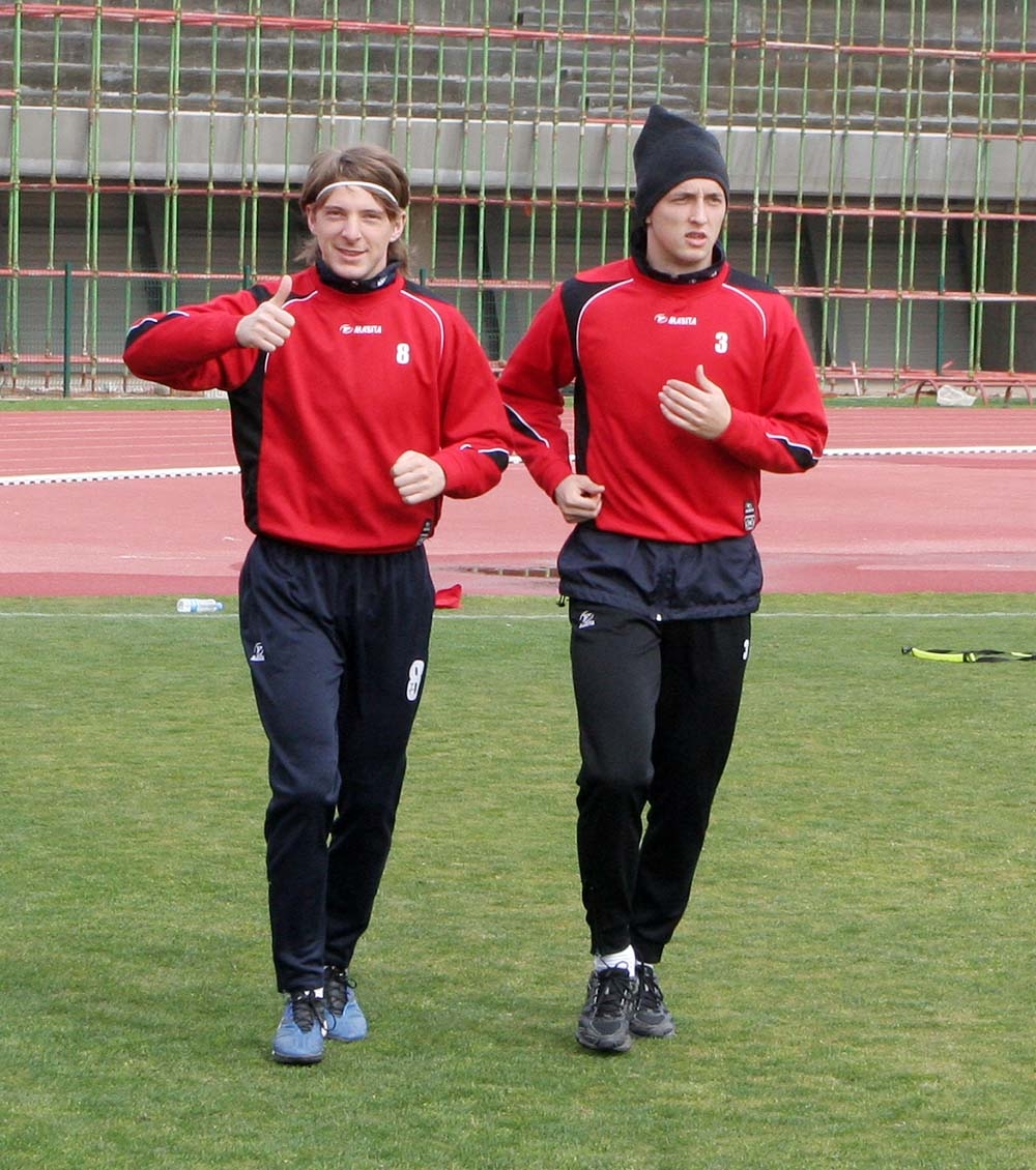 Se încheie "armata" Oţelului / Hai, liberare!