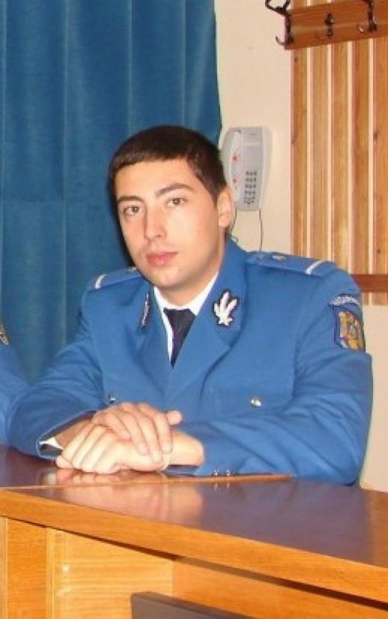 Jandarmul-piroman își recunoaște faptele pentru a primi o pedeapsă mică