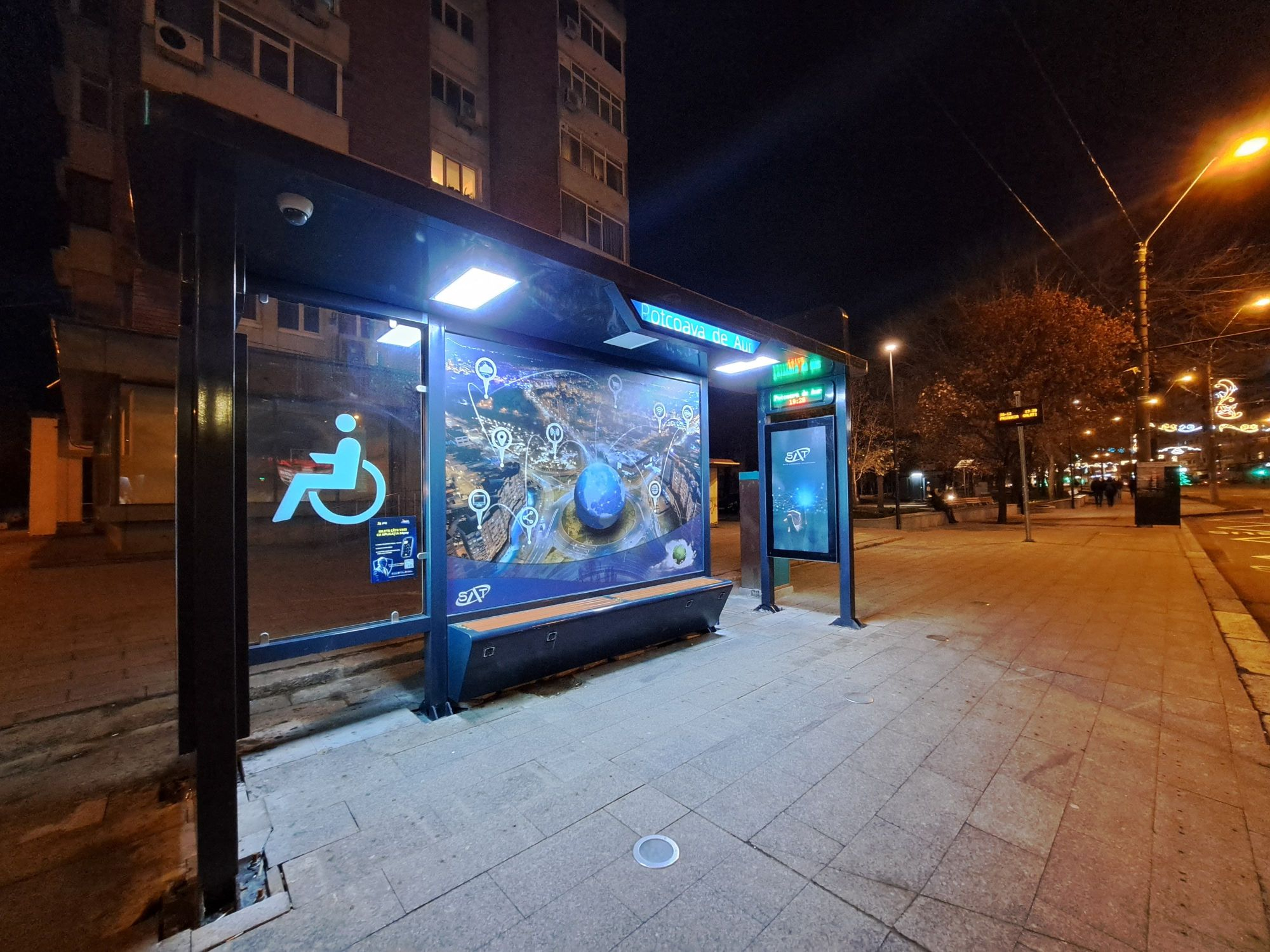 Ce facilităţi oferă prima staţie smart de autobuz pusă în funcţiune la Galaţi