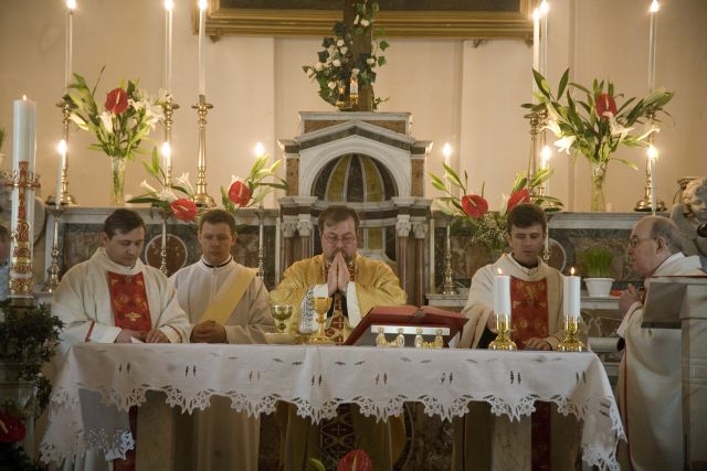 Mesaj de Paştele Catolic - Preaiubiţi fraţi şi surori în Cristos