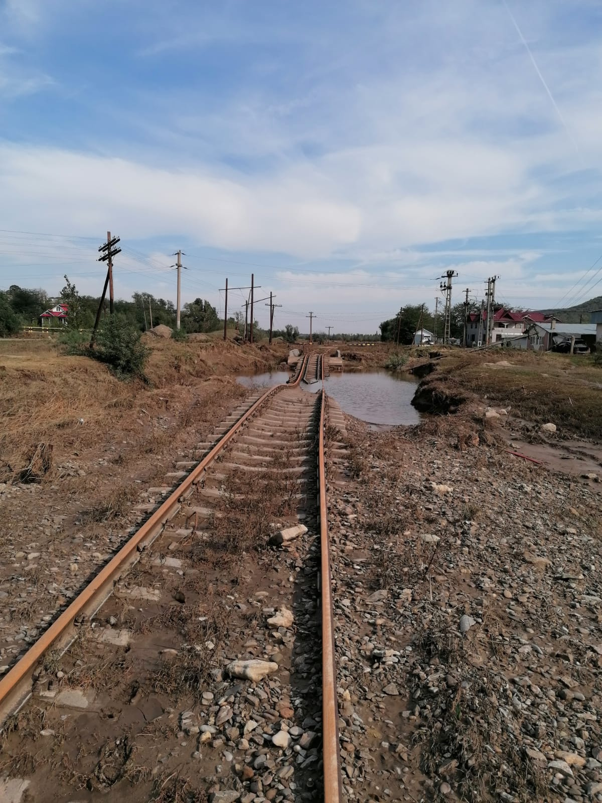 Reparațiile liniei de cale ferată Galați - Bârlad vor începe pe 16 martie