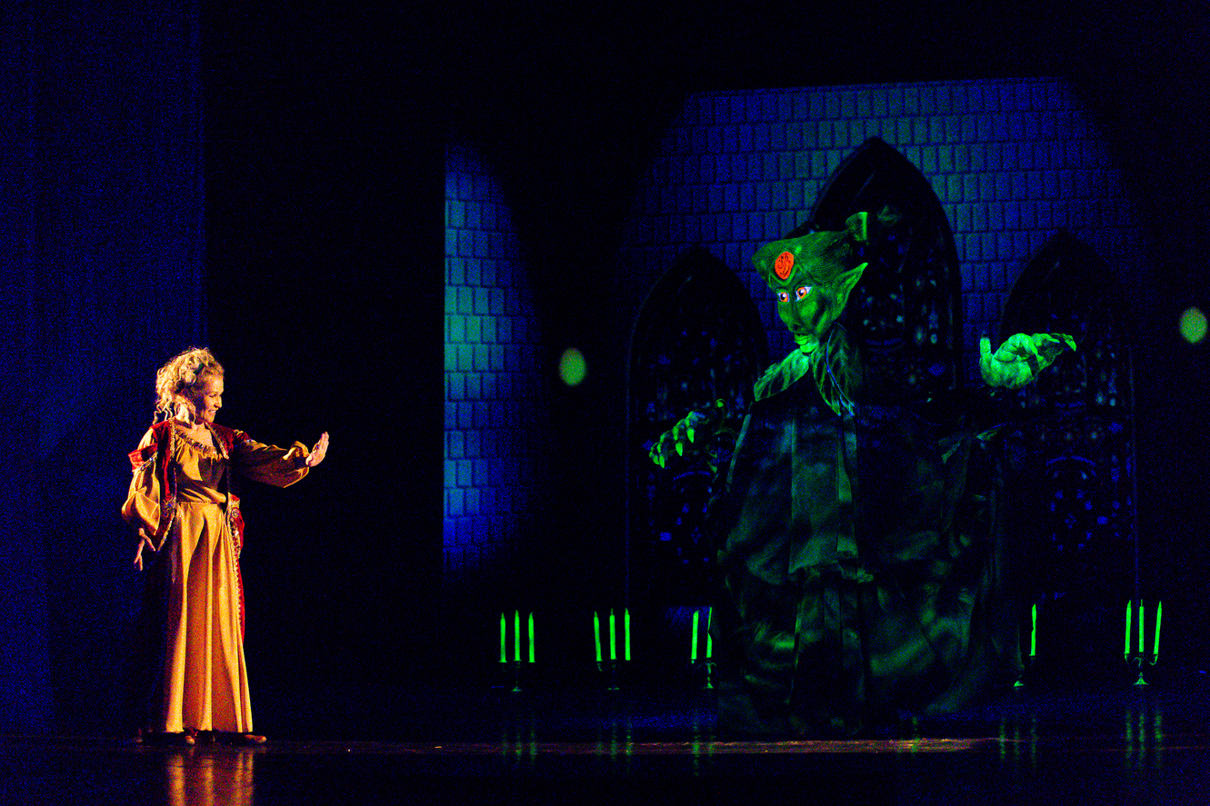 Teatrul Gulliver joacă în deplasare