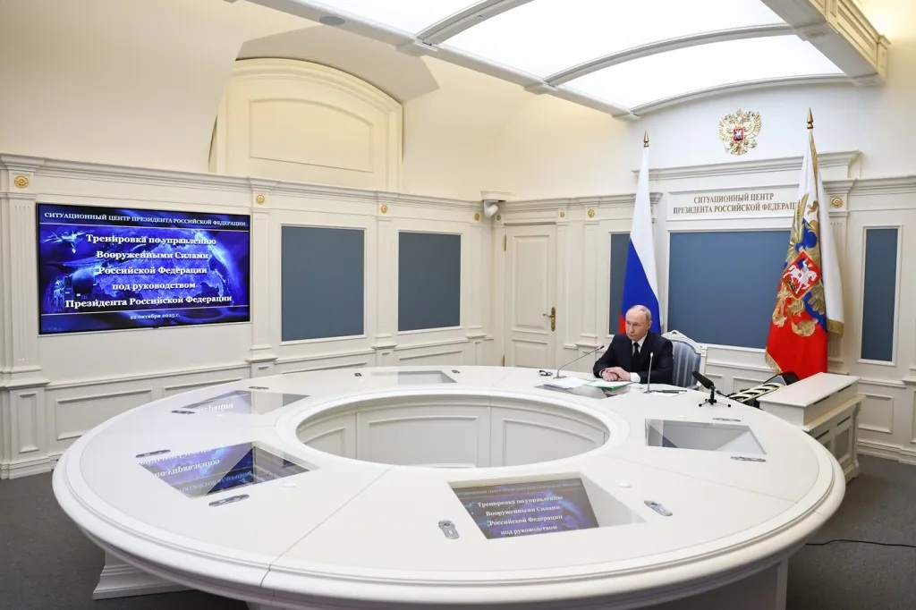 Putin a supervizat un exercițiu al forțelor nucleare ruse