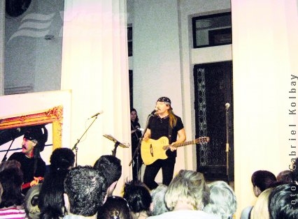 Folk nou, în oraşul cu flori de tei