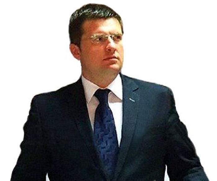 Nu faceţi ţintă din Biserica noastră