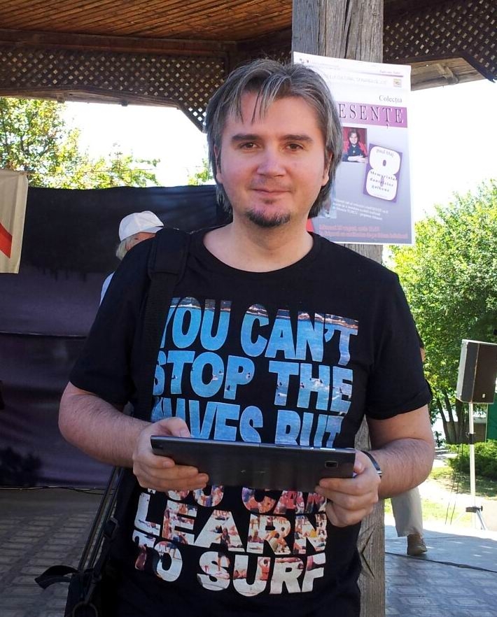 La prânzul luminii cu iarba: Paul Blaj şi „Memorialul dantelelor galbene”