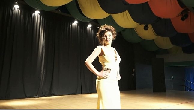 Sărbători de neuitat pentru românii din Roma | A fost desemnată MISS ROMÂNIA în Italia - 2016 (VIDEO)