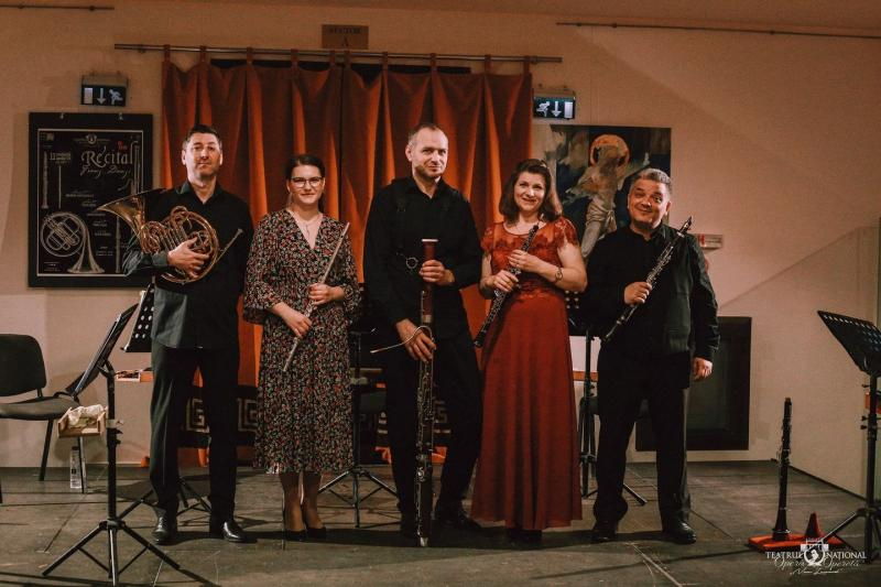 Invitaţie la "O călătorie în lumea Operei"