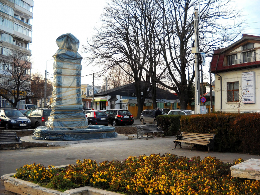 Spectacol de reconstituire istorico-militară pe strada Brăilei