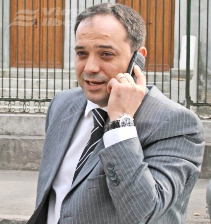 Răfuială între Constantin Dumitriu şi Niţă Podaru