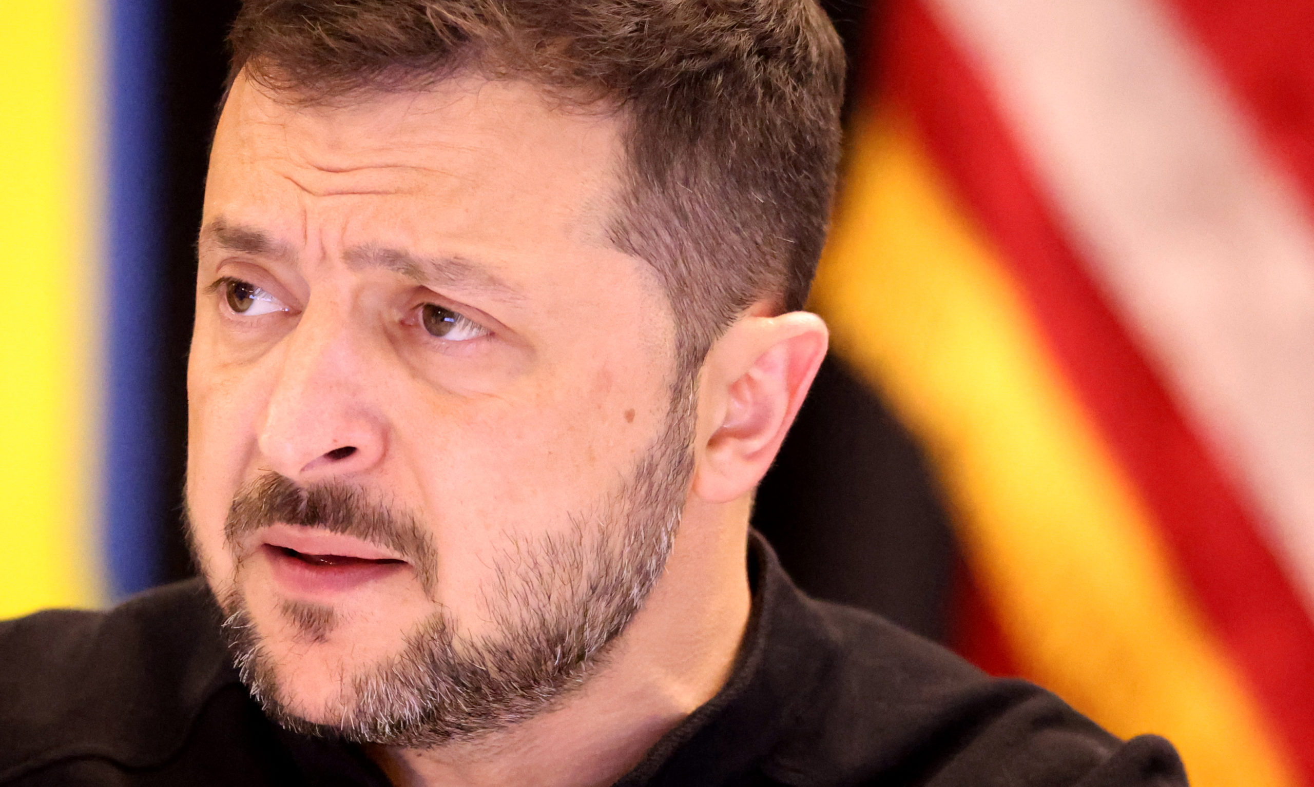 Casa Albă analizează posibilitatea invitării lui Zelenski la negocierile de pace din Alaska