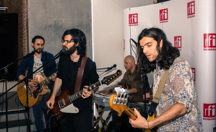 Robin and the Backstabbers, la Galaţi