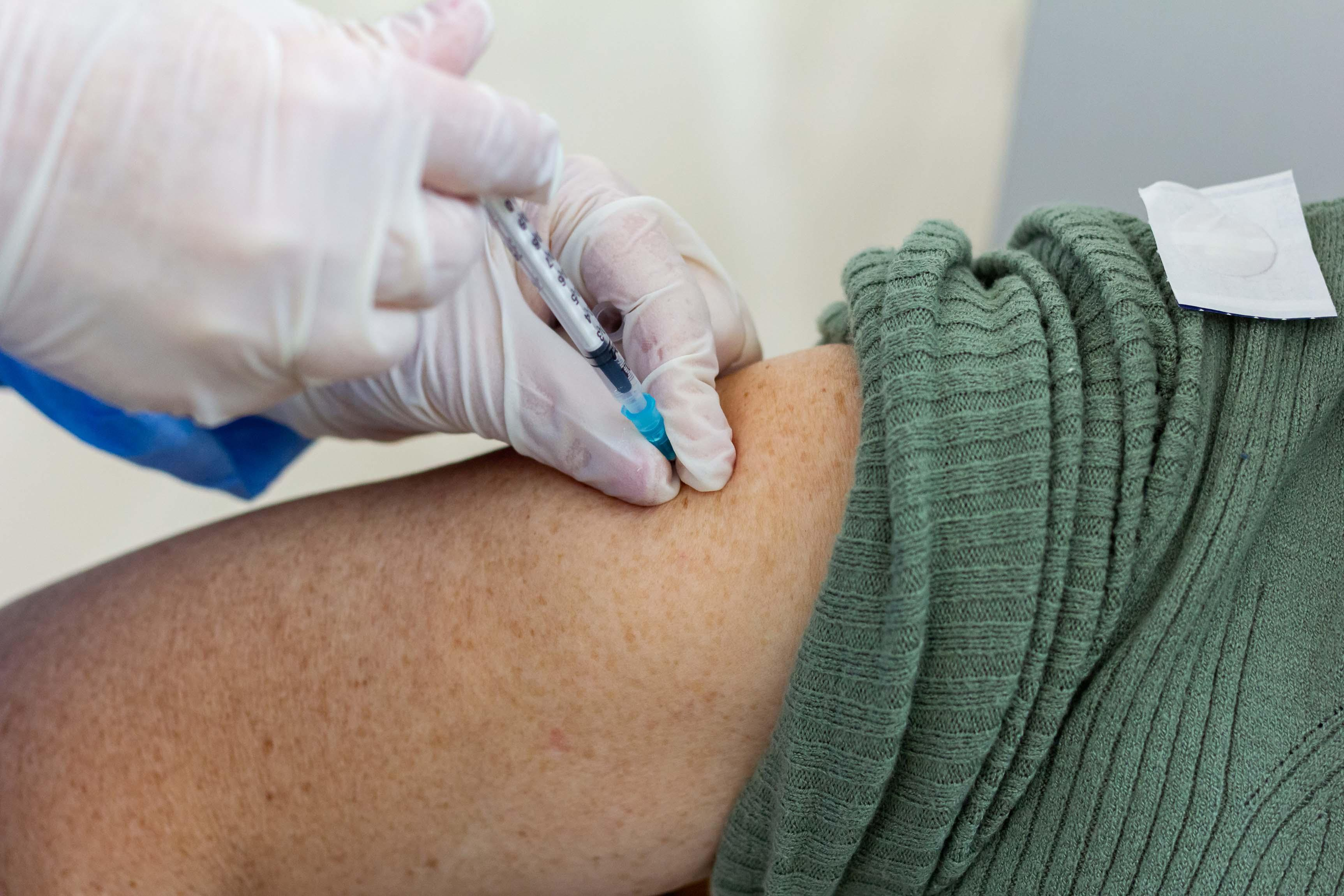 Galațiul se apropie de 83.000 de imunizări