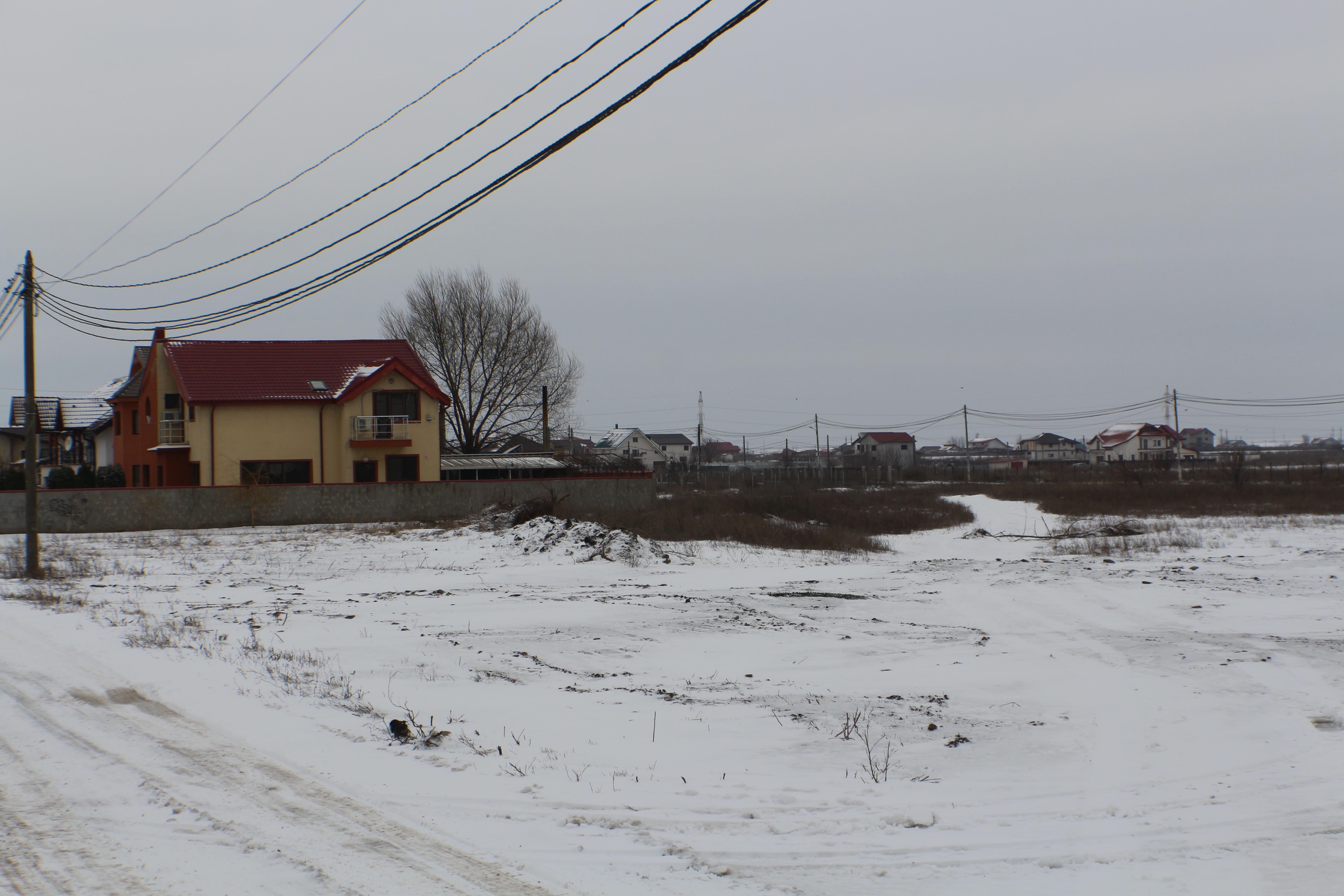 O sută de case din Vânători nu sunt racordate la reţeaua electrică