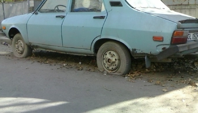 FOTO/ Pe unde sunt RABLE ABANDONATE în Galaţi. IATĂ ce ne TRIMIT CITITORII