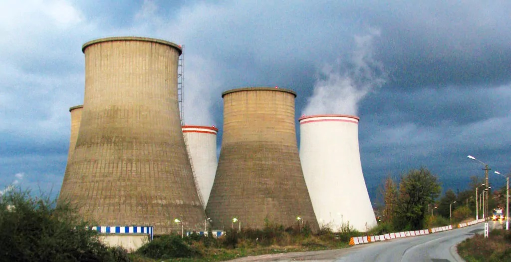 Locuitorii din Oltenia se sufocă sub cenușă