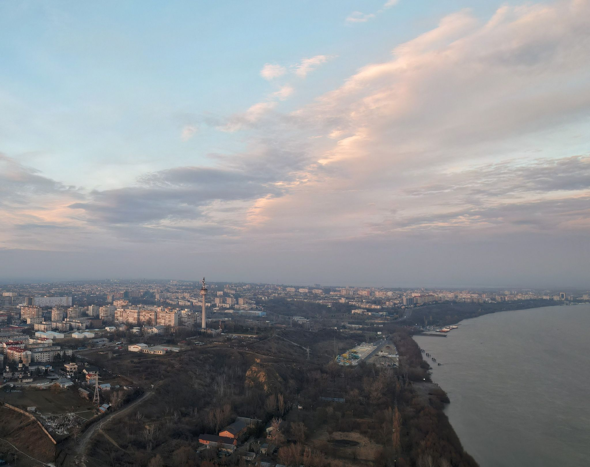 Cât de îndatorat este municipiul Galaţi. Rate şi dobânzi la creditele pentru investiţii