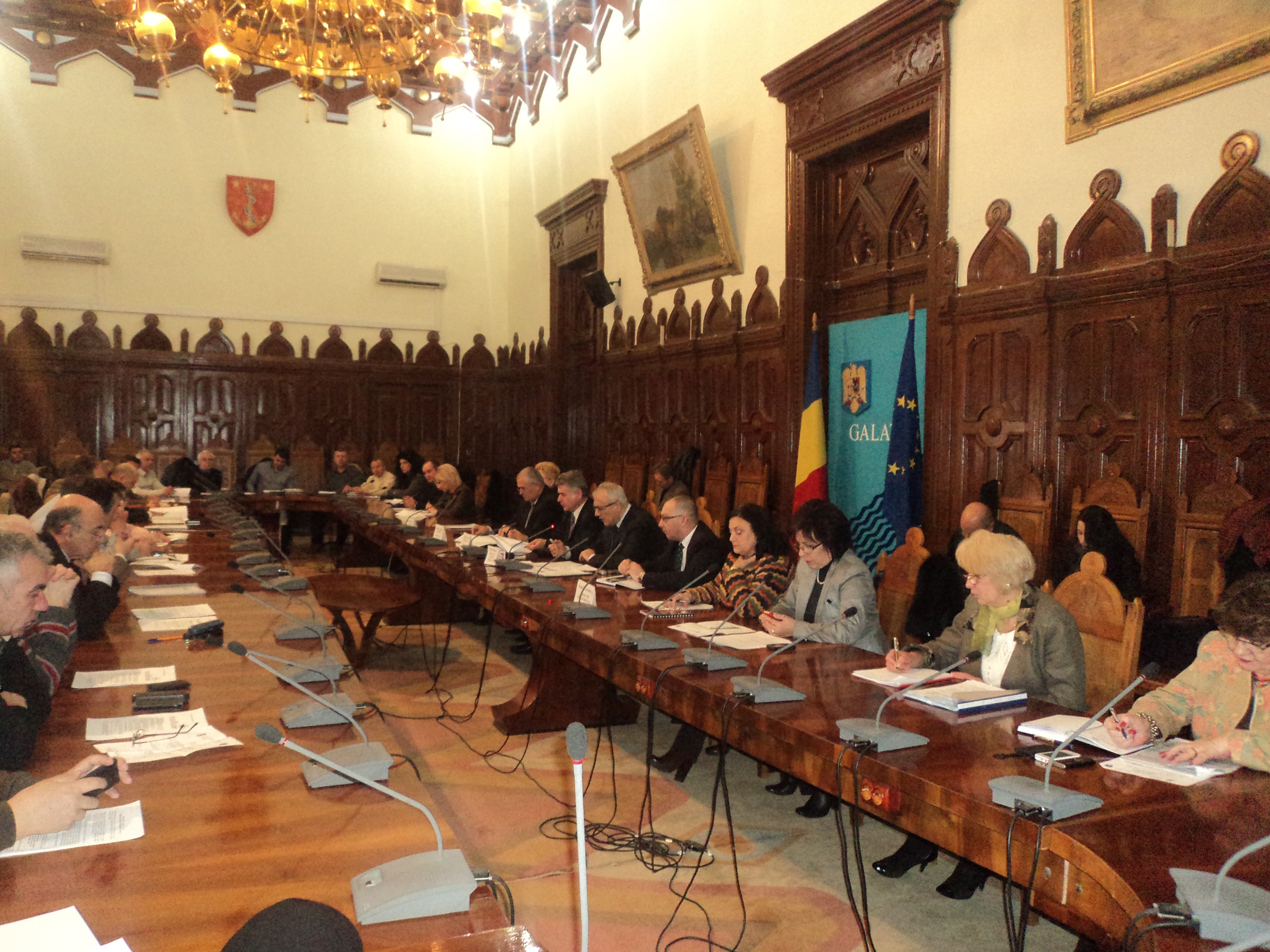 Împotriva înzăpezirilor pe şosele: Parteneriat pentru realizarea de perdele forestiere