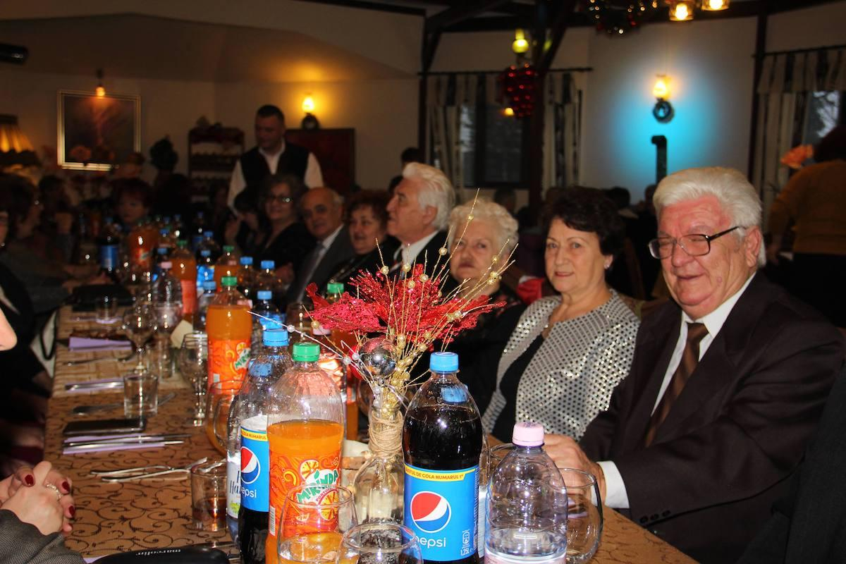 Când se pun în vânzare biletele la Revelionul Pensionarilor