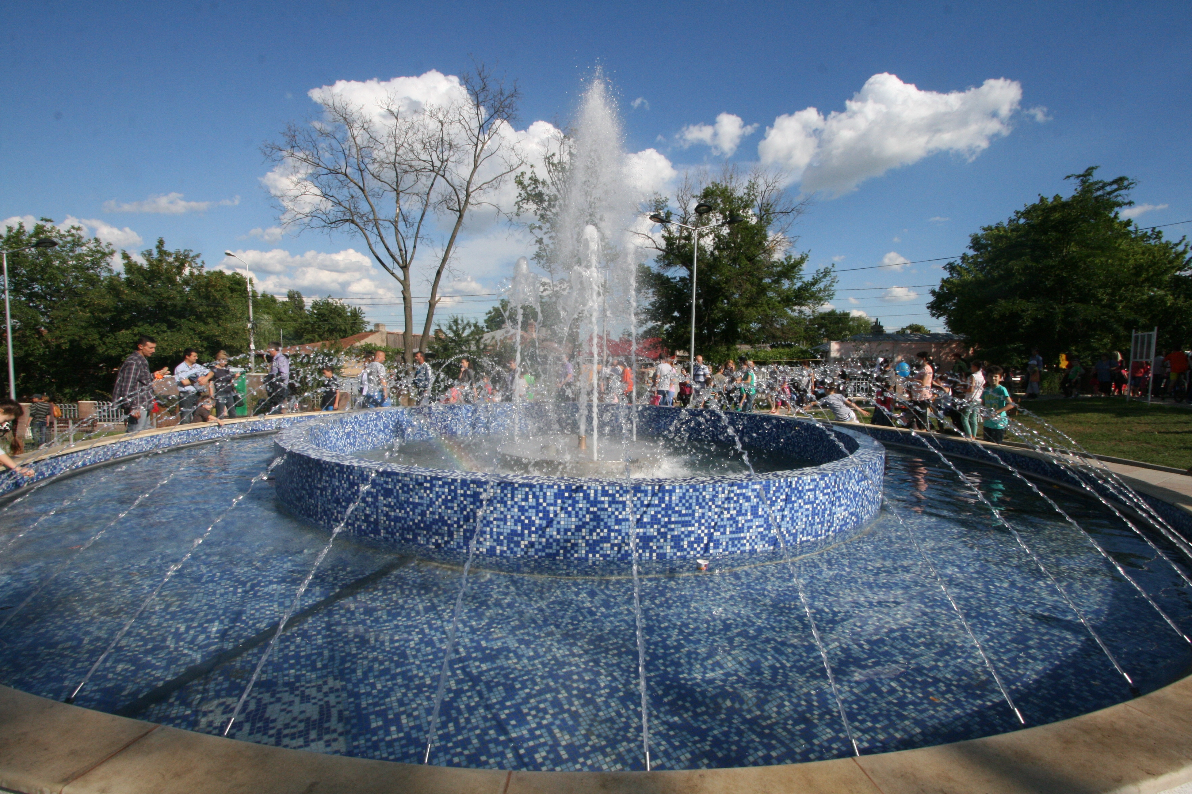 Vară toridă printre betoane. Unde să mai ieşim în aer liber în Galaţi