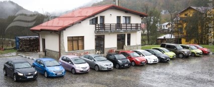 UZEAR alege maşina anului 2010 în România