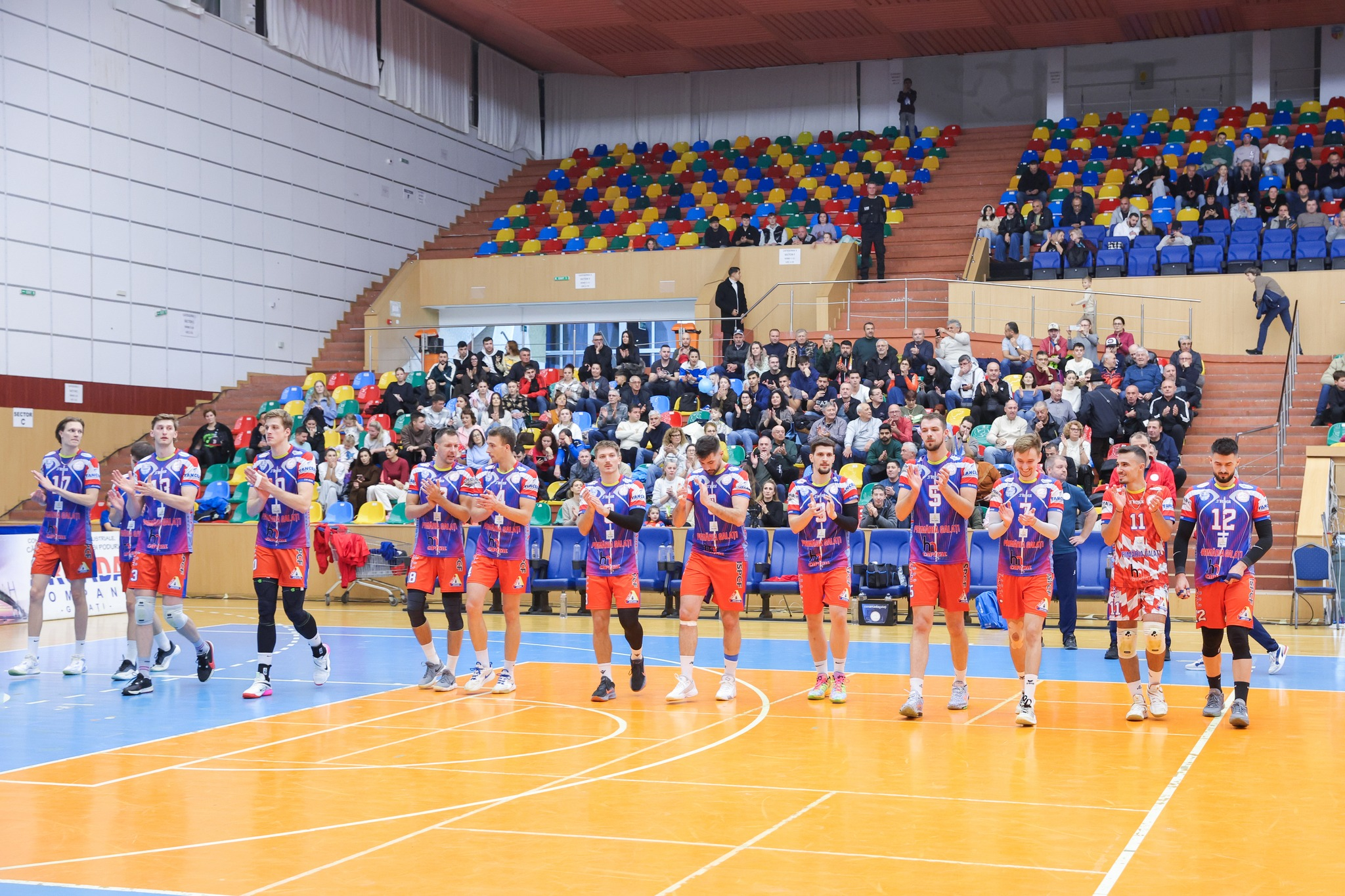 Derbi de clasă, Dinamo – CSM Arcada, în Divizia A1 de volei masculin