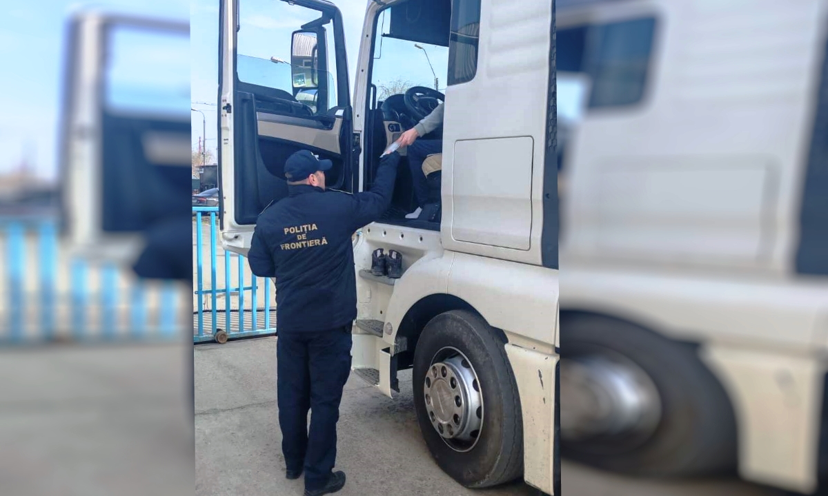 Șofer prins la graniţă cu permisul suspendat