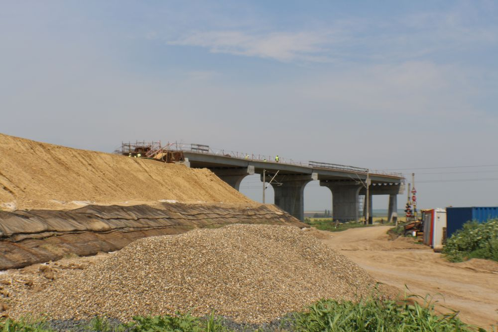 Ministrul Transporturilor vrea să rezilieze contractul cu constructorul centurii Tecuciului