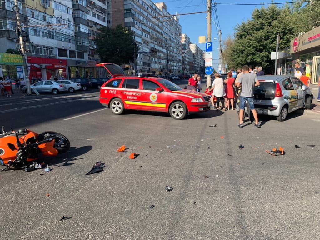 Motociclist accidentat grav pe strada Brăilei