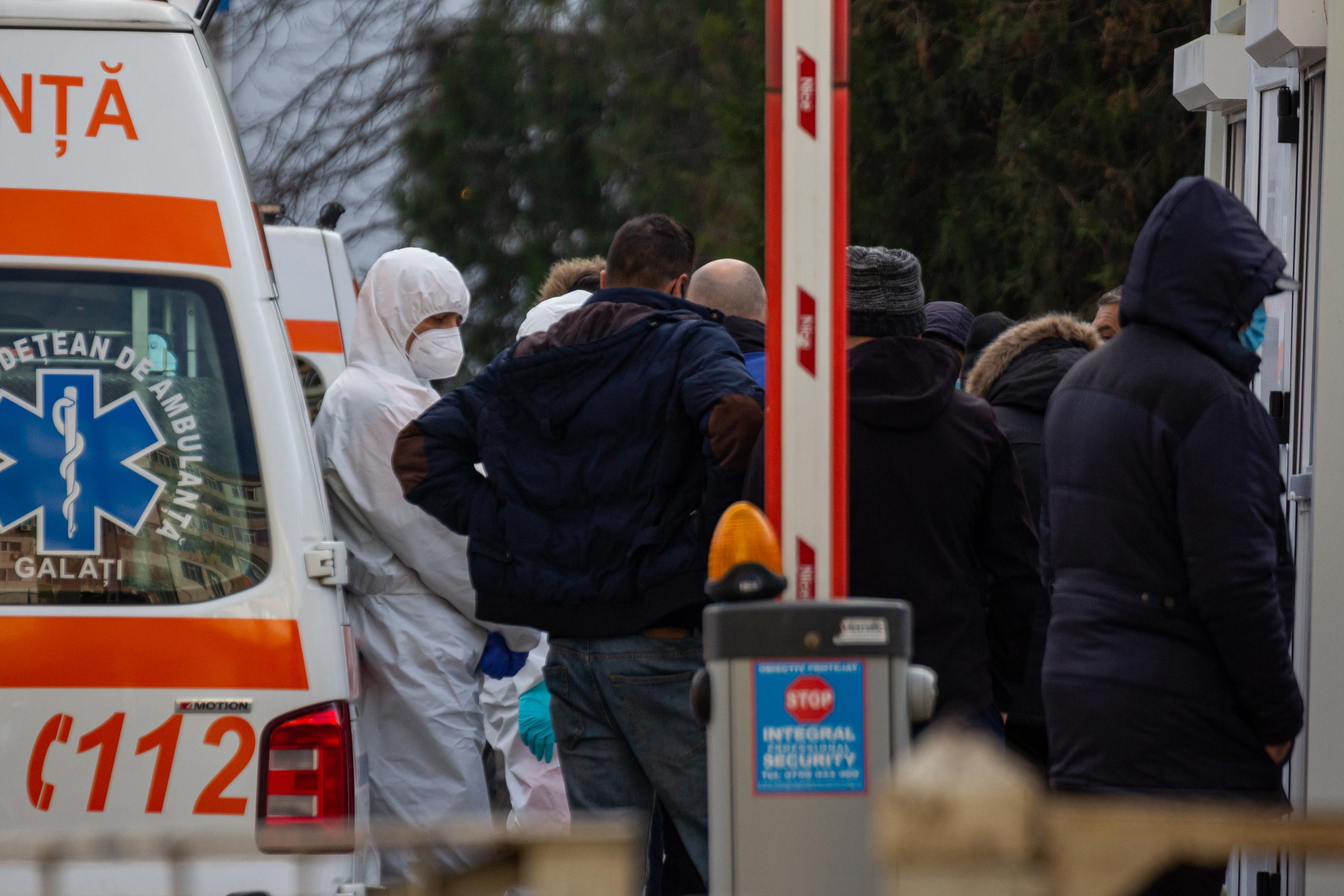 Aproape 18.000 de gălăţeni au supravieţuit infectării