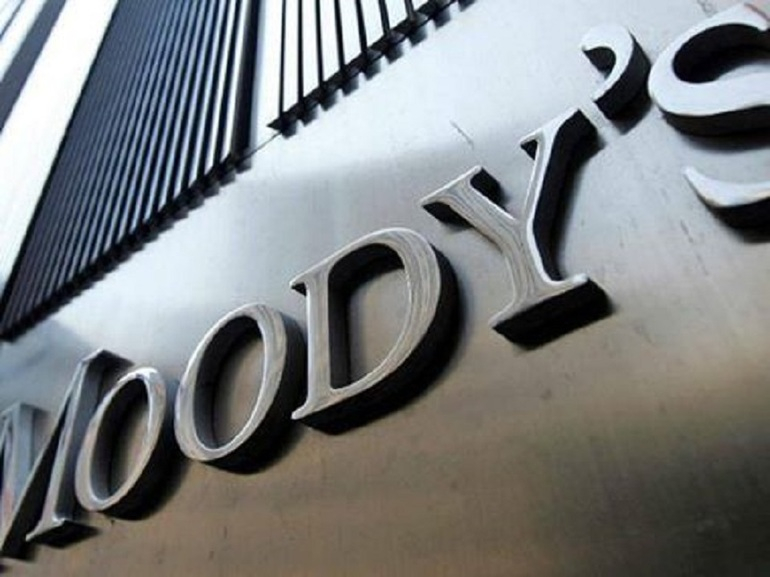 ANALIZĂ. Piața locală este prudentă înainte de decizia Moody's