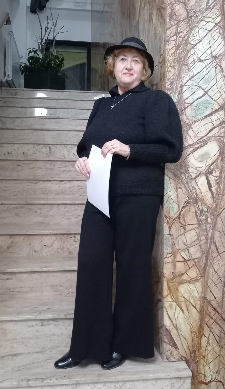 O lirică a resemnării tăcute, la Cenaclul „Noduri şi Semne”