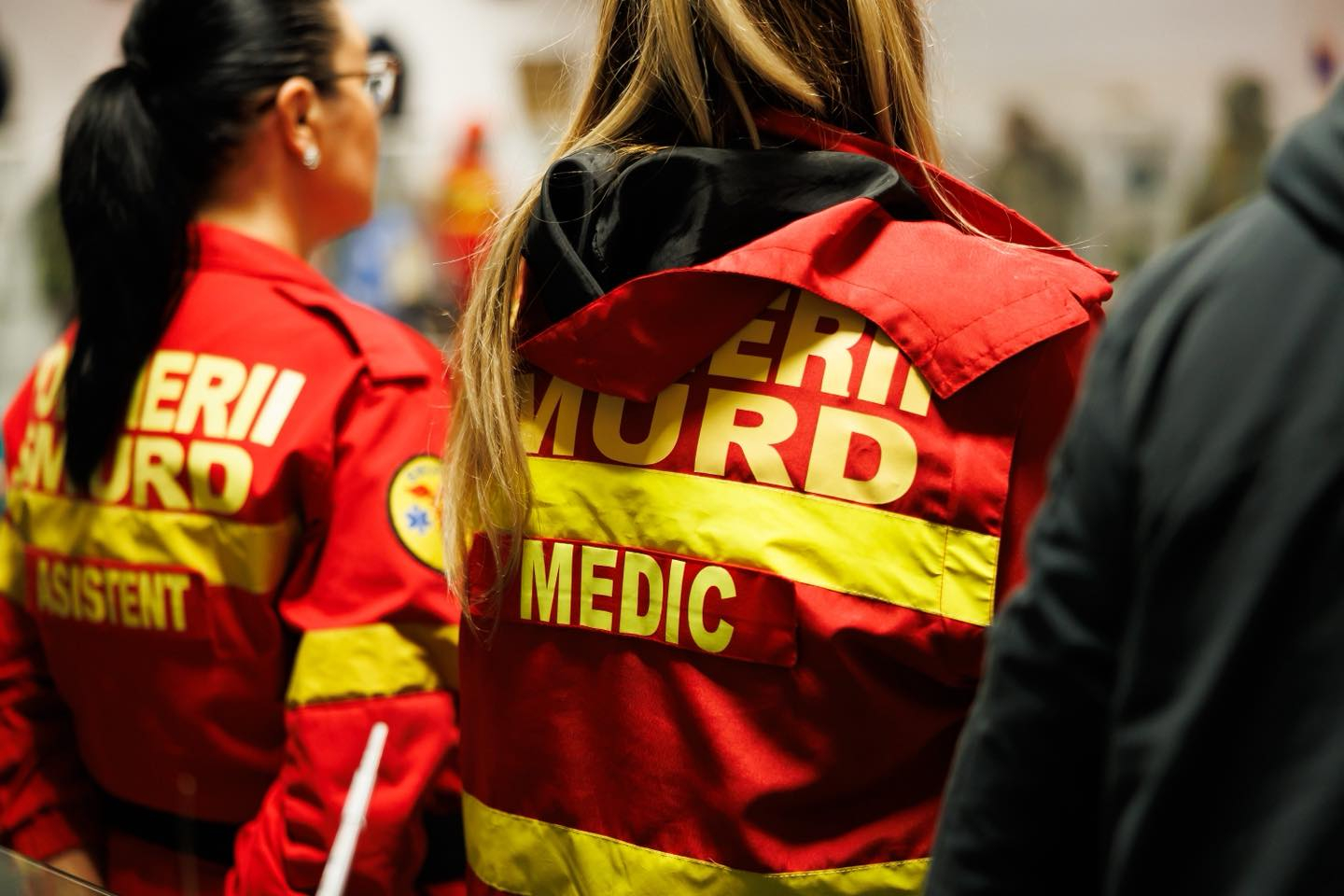 UPDATE. Primă zi de Paşte aglomerată la ISU Galaţi. Proiectile descoperite într-un cimitir