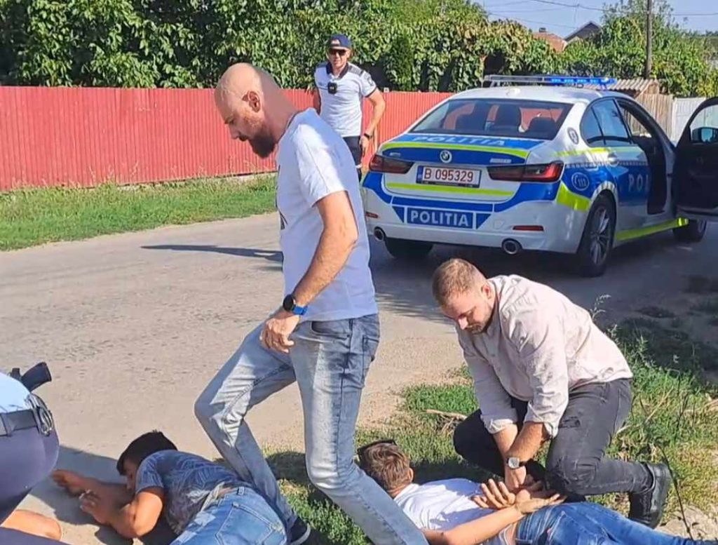 ”Mafioții” de la Munteni, eliberați din arest după o zi