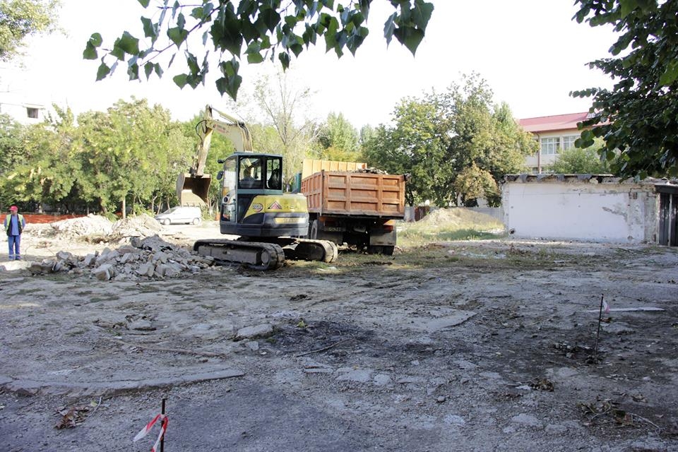 ÎN SFÂRȘIT! În opt luni scăpăm de pârloaga din Ancora