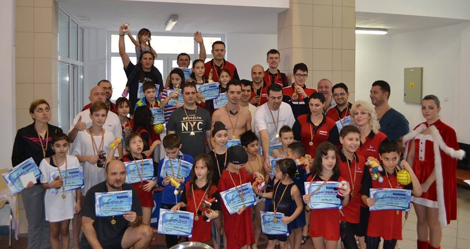 ÎNOT/ "Cupa de iarnă", la Baia Comunală